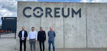 Fahrer in einem Belldumper