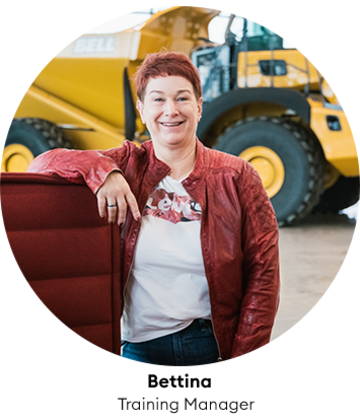 Bettina Bandat, Training Manager
